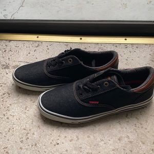 Levi’s sneakers! Brand New size 9.5